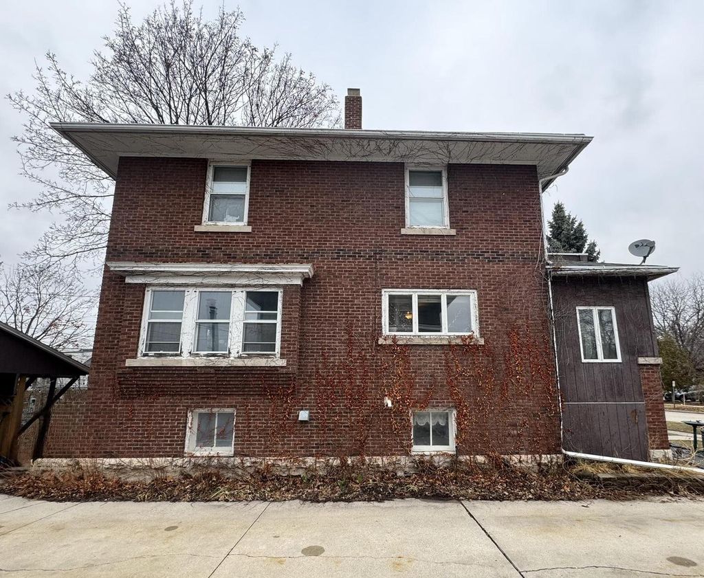 Photo of 58 Champion AVENUE, Fond Du Lac, WI 54935 (MLS # 50322183)