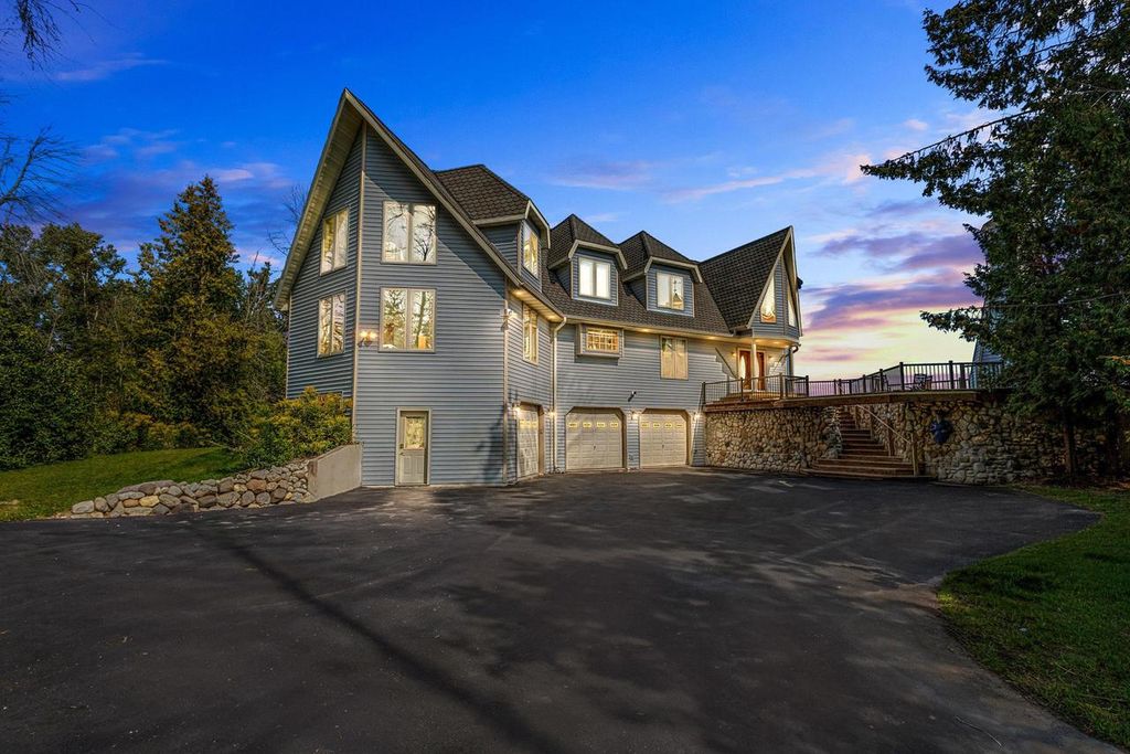 Photo of E7379 Washington ROAD, Algoma, WI 54201 (MLS # 50314865)