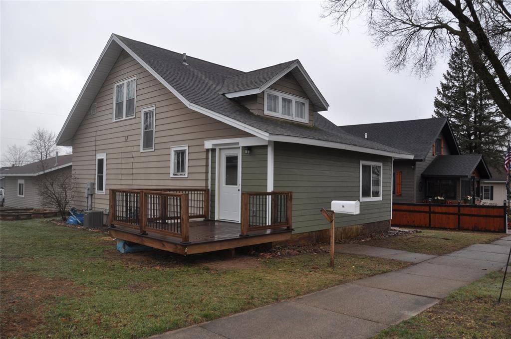 Photo of 708 13th AVENUE, Bloomer, WI 54724 (MLS # 1599703)