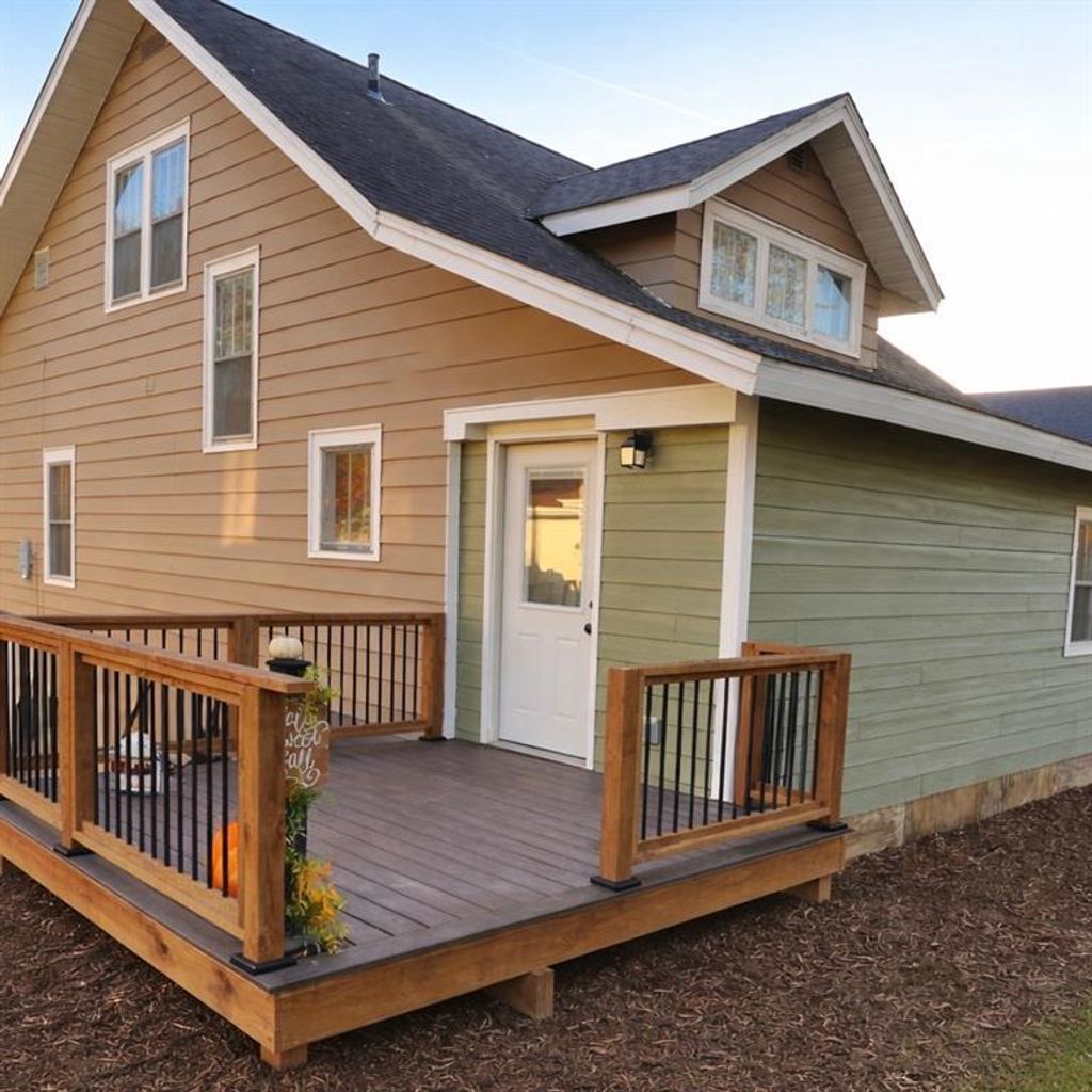 Photo of 708 13th AVENUE, Bloomer, WI 54724 (MLS # 1599703)