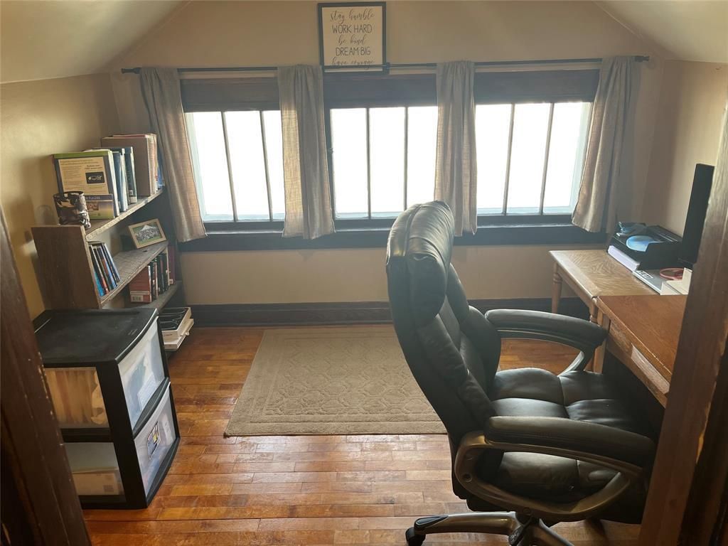 Photo of 708 13th AVENUE, Bloomer, WI 54724 (MLS # 1599703)