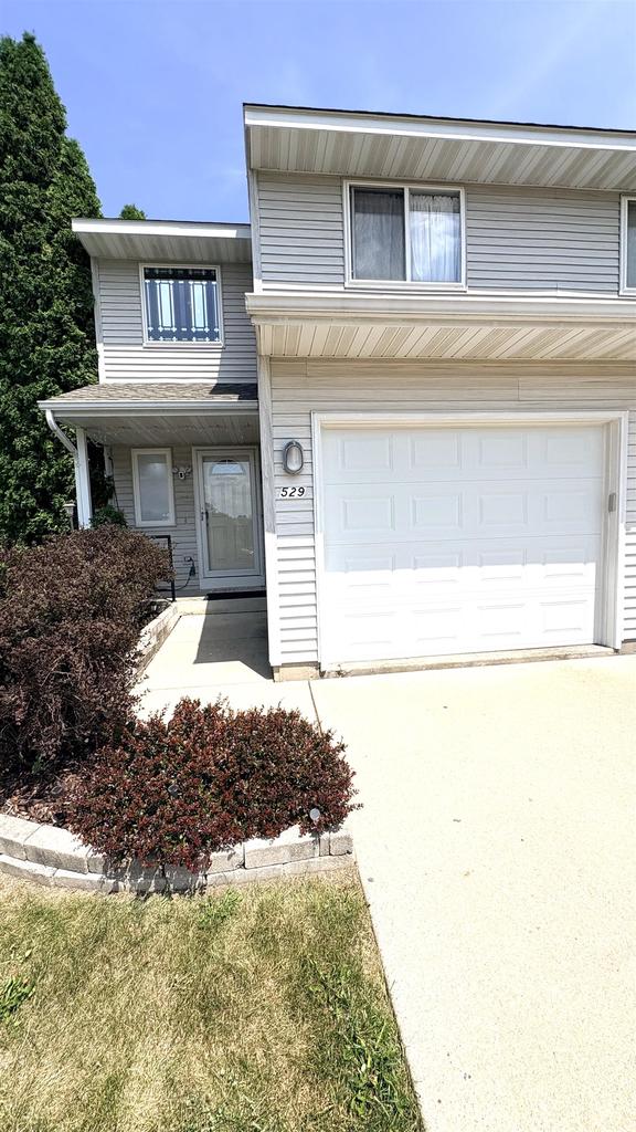 Photo of 529 Kings Lynn ROAD, Stoughton, WI 53589 (MLS # 2028282)
