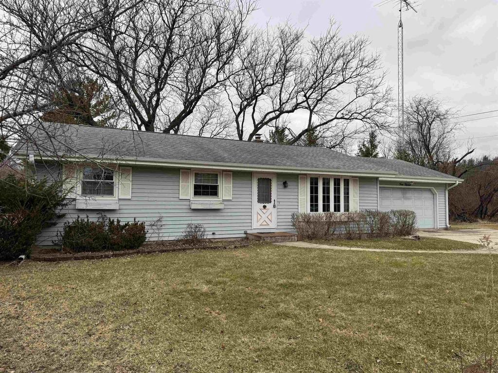 Photo of 413 Colby COURT, Janesville, WI 53546 (MLS # 2018364)