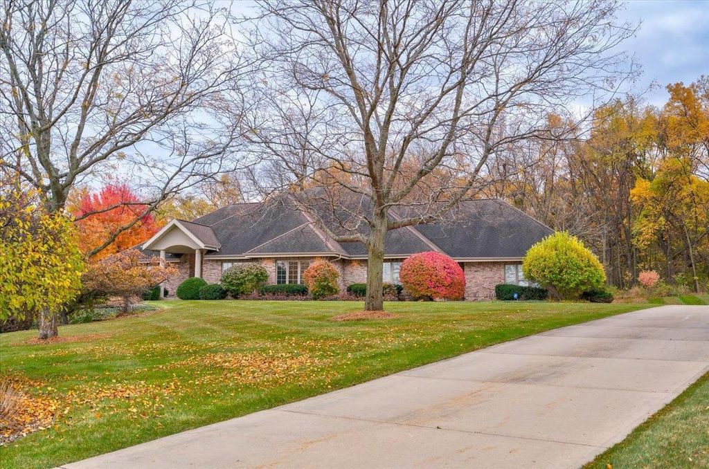 Photo of 3307 Saracen WAY, Verona, WI 53593 (MLS # 2009758)