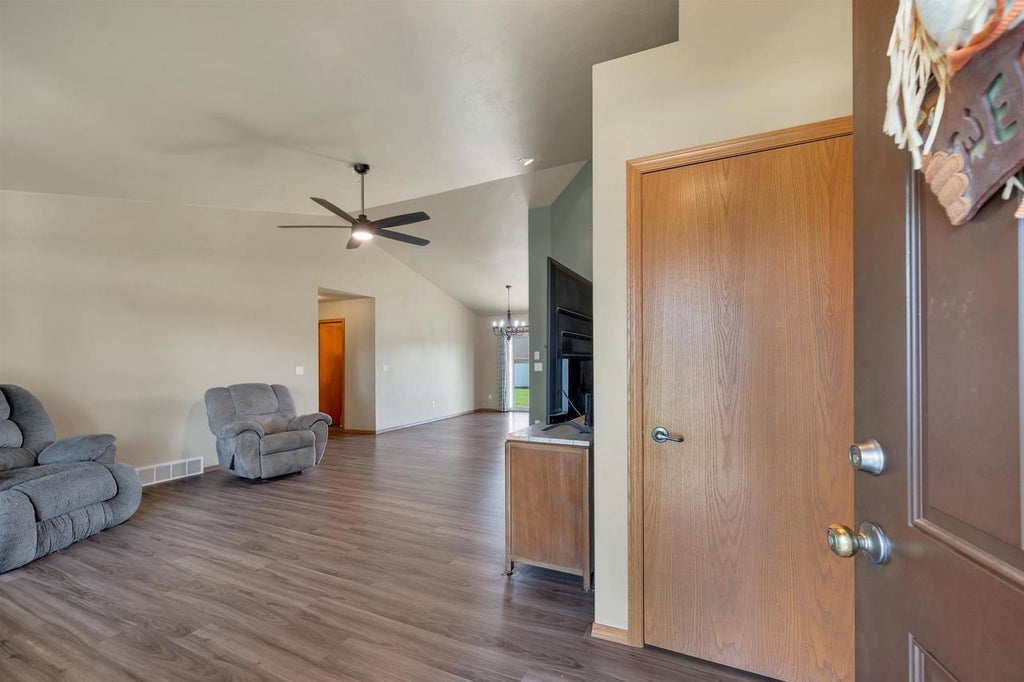 Photo of 1756 Lemon LANE, De Pere, WI 54115 (MLS # 50332424)