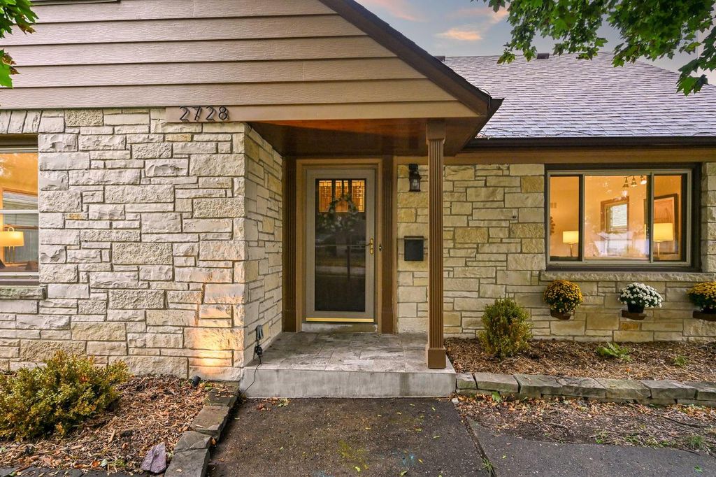 Photo of 2728 N 90th STREET, Milwaukee, WI 53222 (MLS # 1939268)