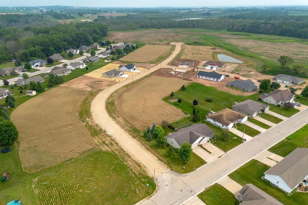 Photo of 516 Rustic Ridge DRIVE, Brillion, WI 54110 (MLS # 50316723)