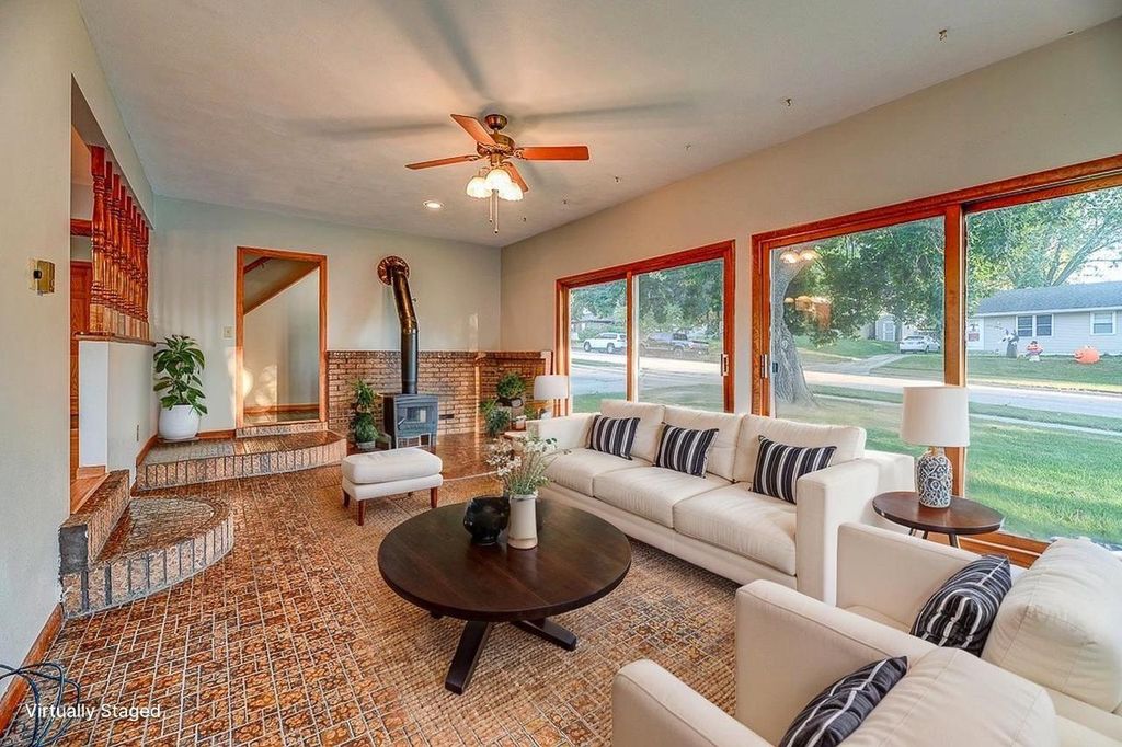 Photo of 1641 S Walnut STREET, Janesville, WI 53546 (MLS # 2010414)