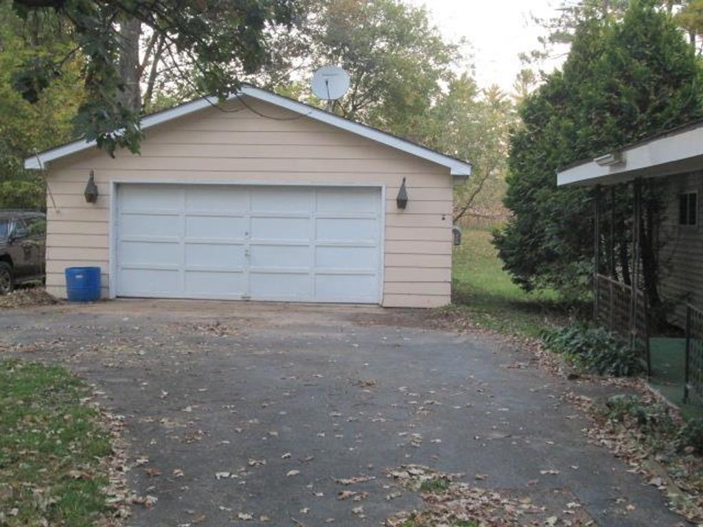 Photo of 3167 S 55th STREET, Milwaukee, WI 53219 (MLS # 1945061)