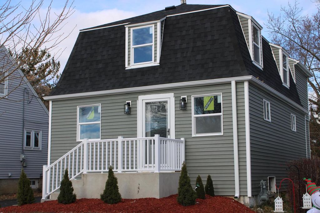 Photo of 12744 W Peck PLACE, Butler, WI 53007 (MLS # 1944145)