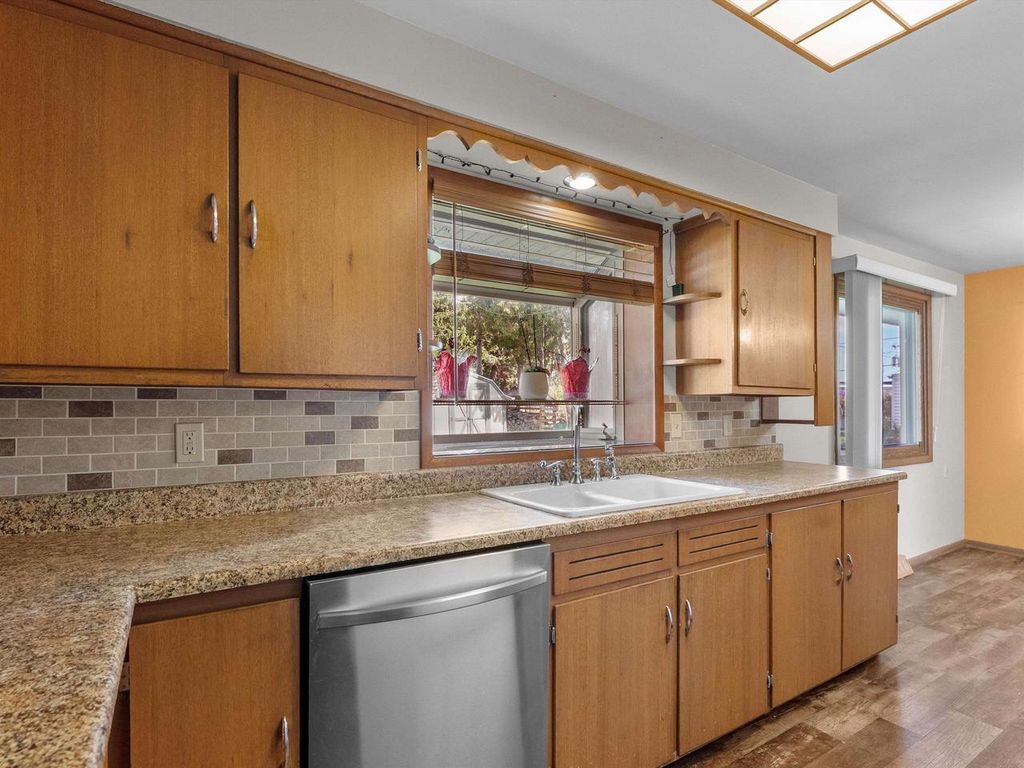 Photo of 944 Fond Du Lac AVENUE, Sheboygan Falls, WI 53085 (MLS # 2009697)