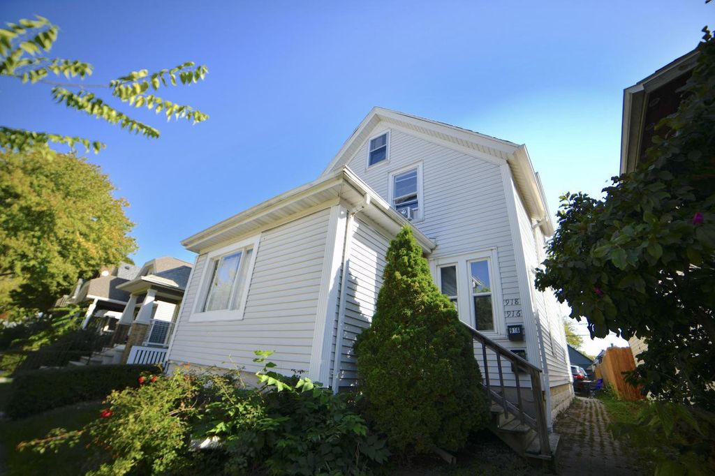 Photo of 916 S 75th STREET, West Allis, WI 53214 (MLS # 1952619)