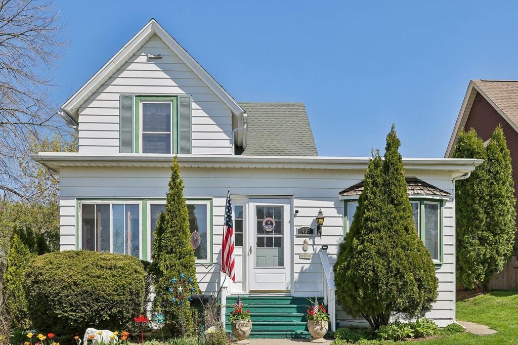 Photo of 409 1st STREET, Baraboo, WI 53913 (MLS # 2021522)