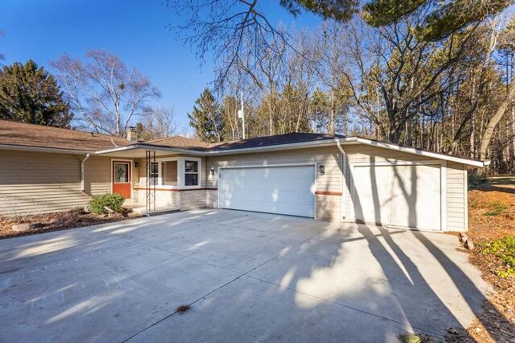 Photo of N7543 State Park ROAD, Whitewater, WI 53190 (MLS # 1947395)