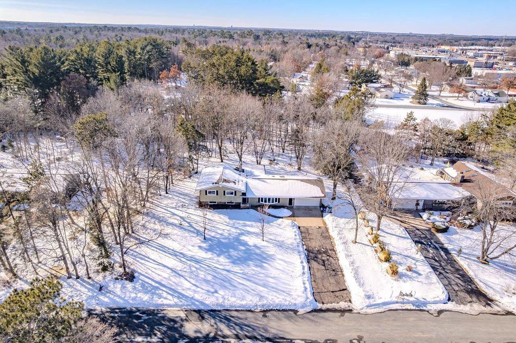 Photo of 1528 Treder AVENUE, Stevens Point, WI 54482 (MLS # 22600539)