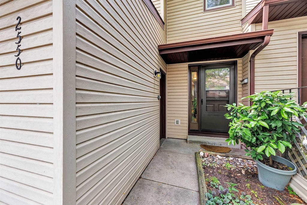 Photo of 2550 Finger ROAD, Green Bay, WI 54302 (MLS # 50330157)
