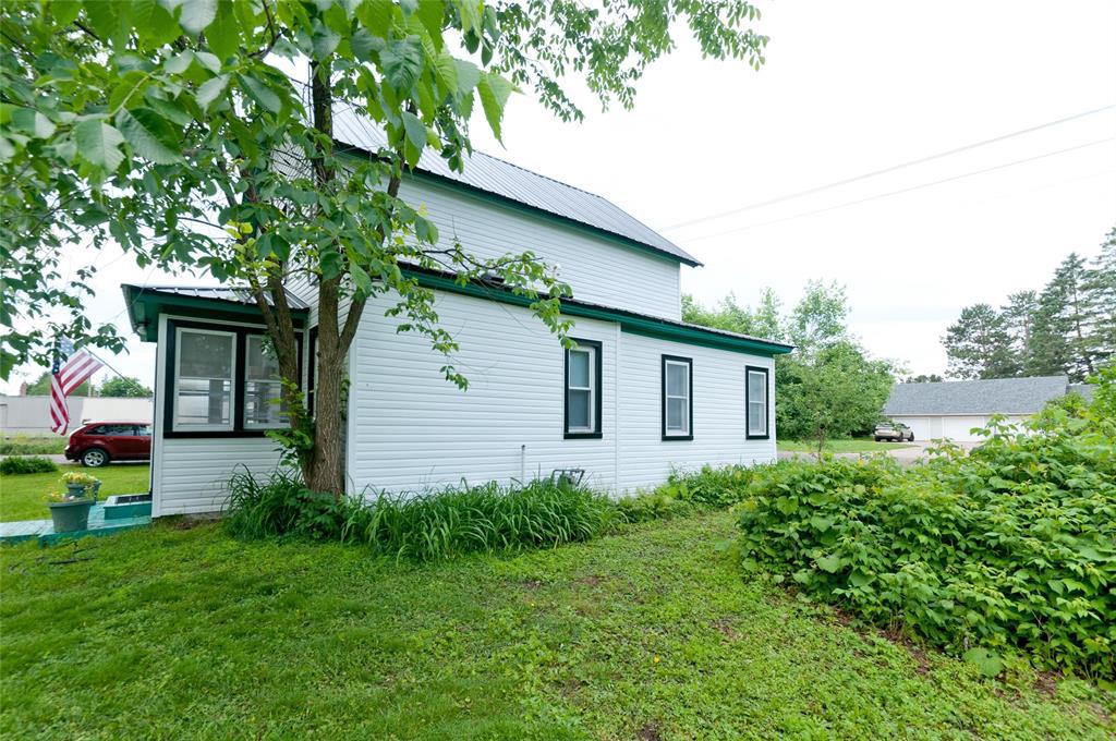 Photo of 301 10th STREET, Cameron, WI 54822 (MLS # 1602427)