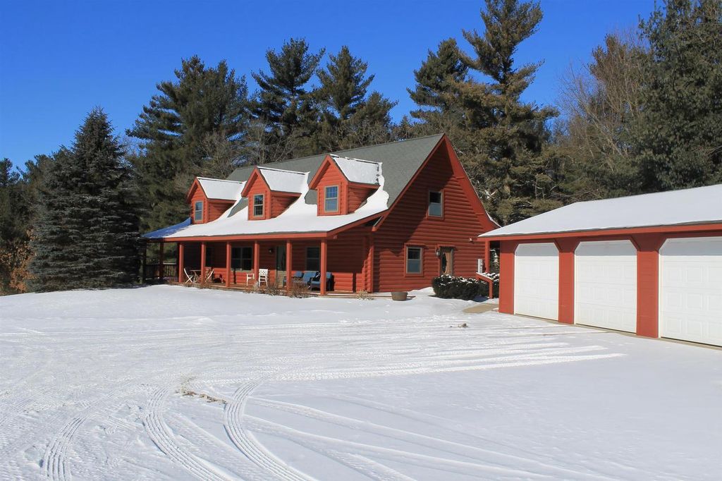 Photo of W8970 County Road P Rd, Almond, WI 54909 (MLS # 50320523)