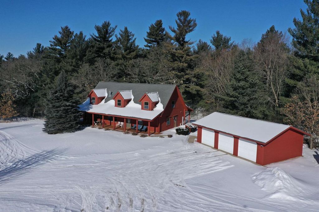 Photo of W8970 County Road P Rd, Almond, WI 54909 (MLS # 50320523)
