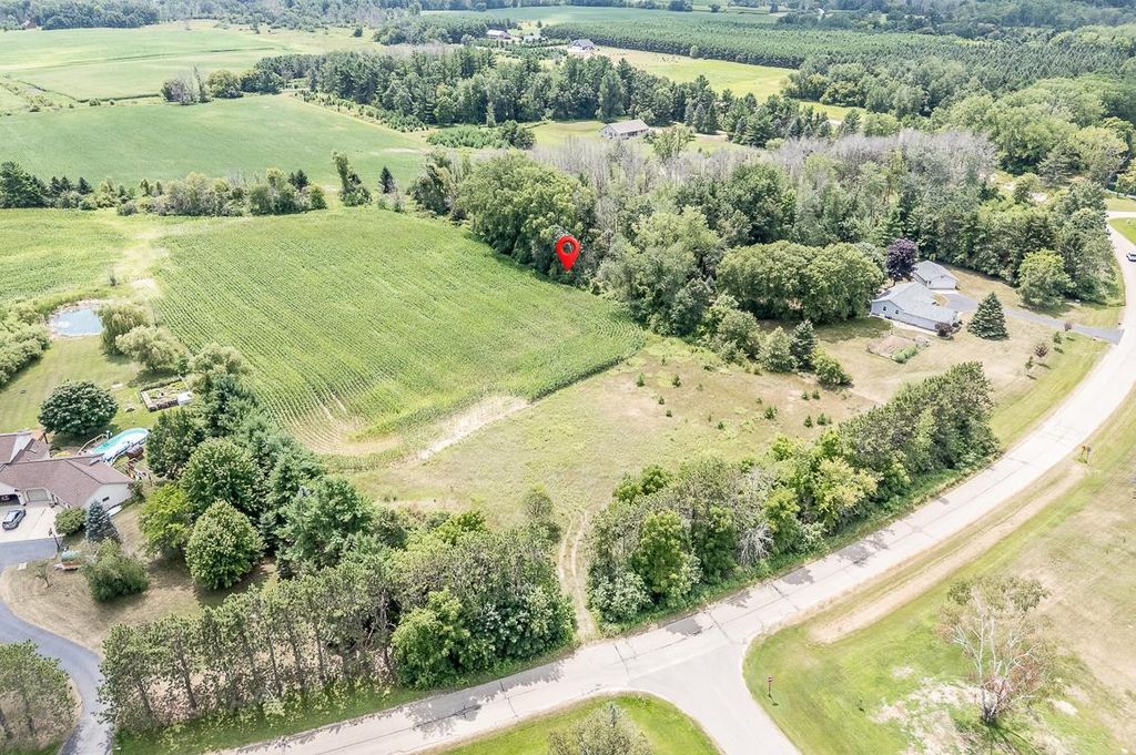 Photo of Lyons ROAD, New London, WI 54961 (MLS # 50329823)