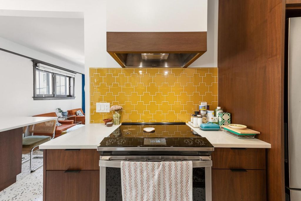 Photo of 1714 E Kane PLACE #K, Milwaukee, WI 53202 (MLS # 1954011)