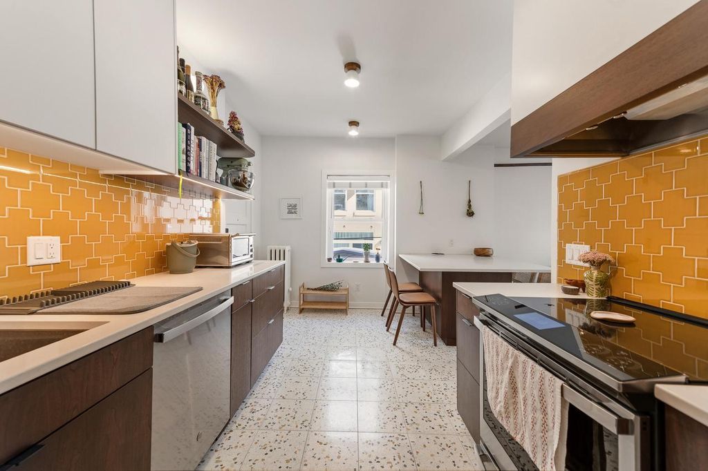 Photo of 1714 E Kane PLACE #K, Milwaukee, WI 53202 (MLS # 1954011)