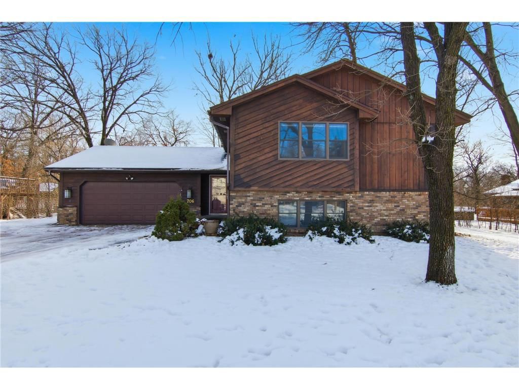 Photo of 706 Fox Tree LANE, Hudson, WI 54016 (MLS # 7004472)