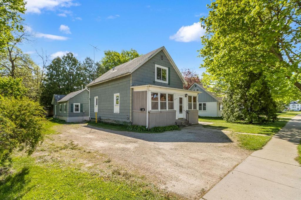 Photo of 420 Madison STREET, Sauk City, WI 53583 (MLS # 2022605)