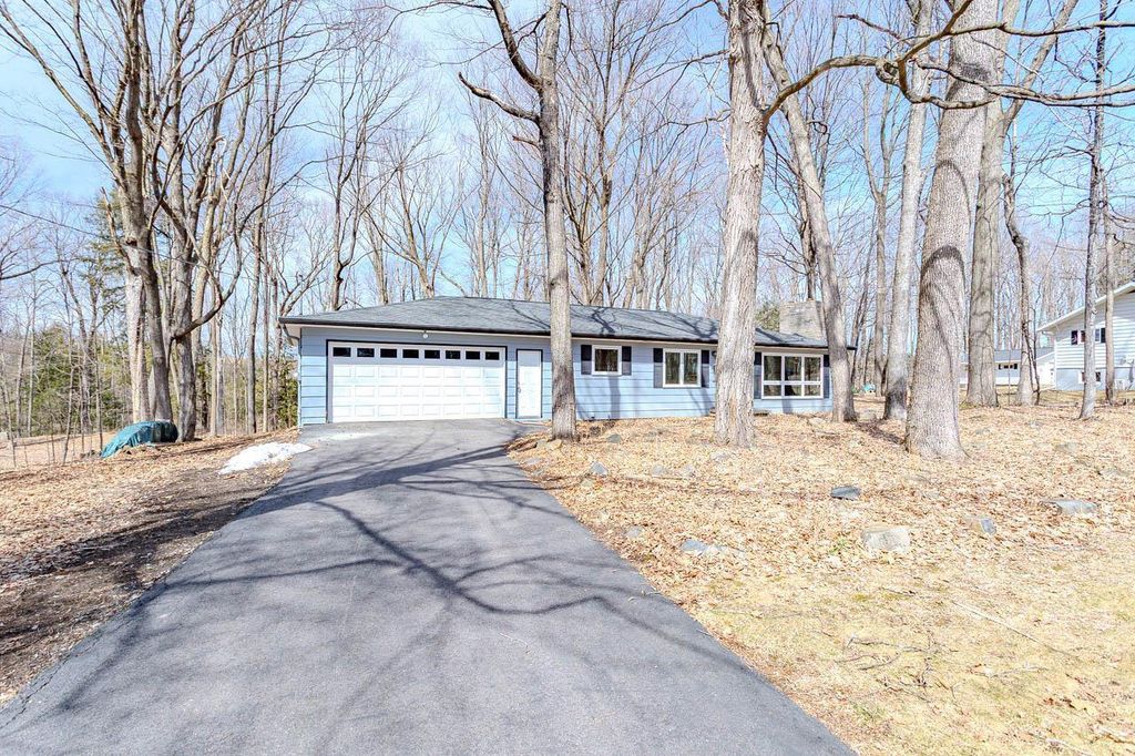 Photo of 2268 Circle DRIVE, Wausau, WI 54401 (MLS # 22601387)