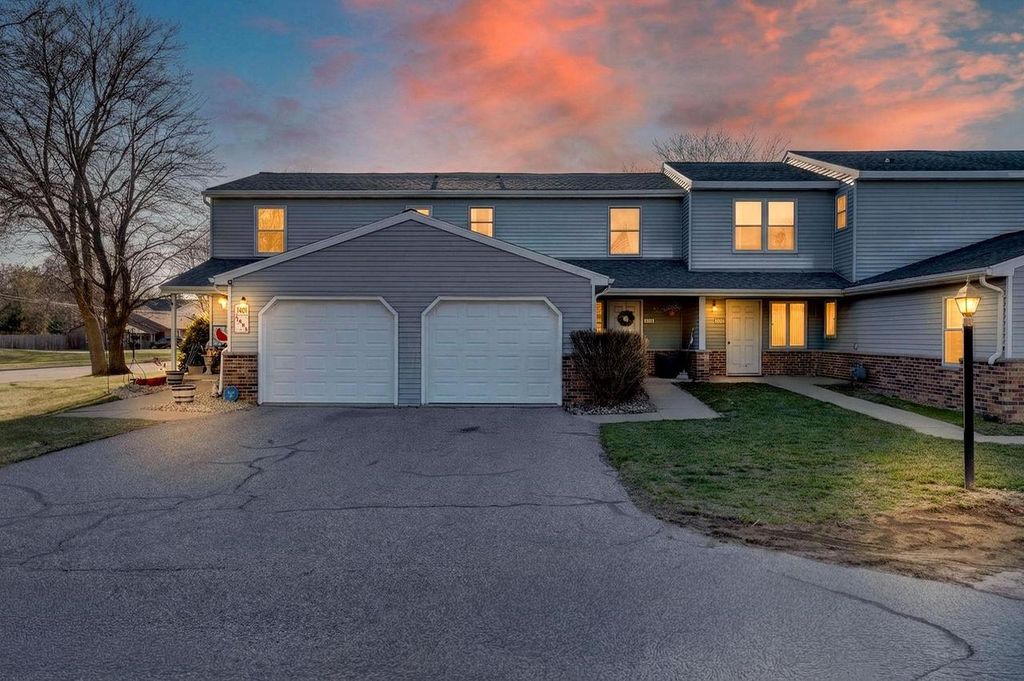 Photo of 1403 8th STREET, Reedsburg, WI 53959 (MLS # 2020245)