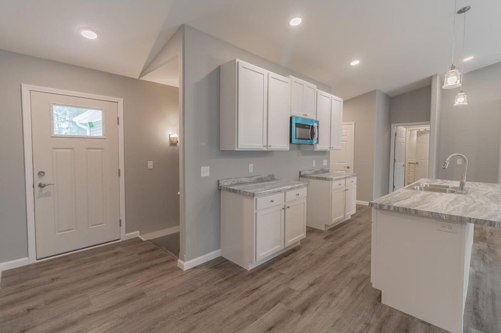 Photo of 5572 Forest Creek ROAD, Stevens Point, WI 54482 (MLS # 22601154)