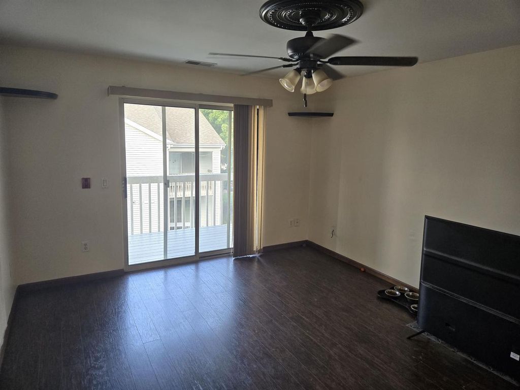 Photo of 939 Rockefeller LANE, Madison, WI 53704 (MLS # 2019899)