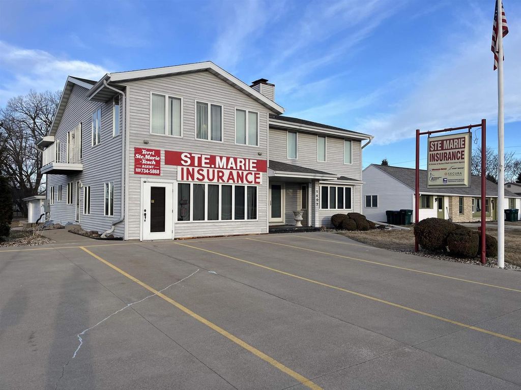 Photo of 1407 N Lynndale DRIVE, Appleton, WI 54914 (MLS # 50322803)