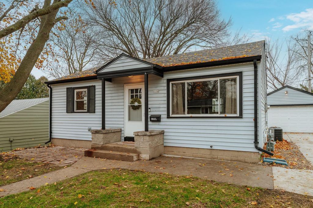 Photo of 1116 Josephine STREET, Waukesha, WI 53186 (MLS # 1944013)