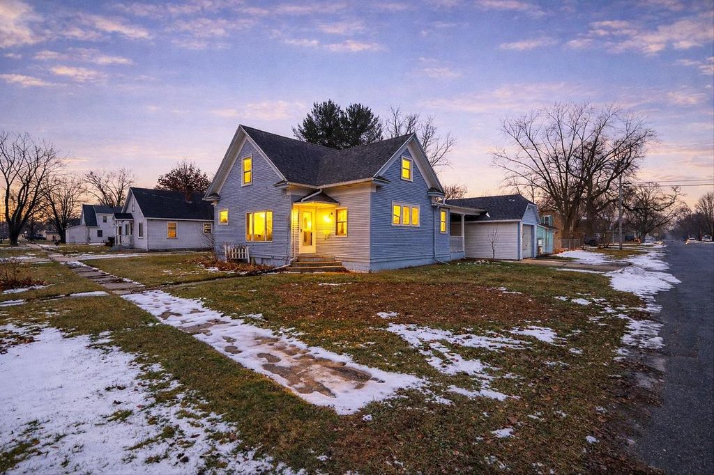 Photo of 701 E 5th AVENUE, Brodhead, WI 53520 (MLS # 2014444)