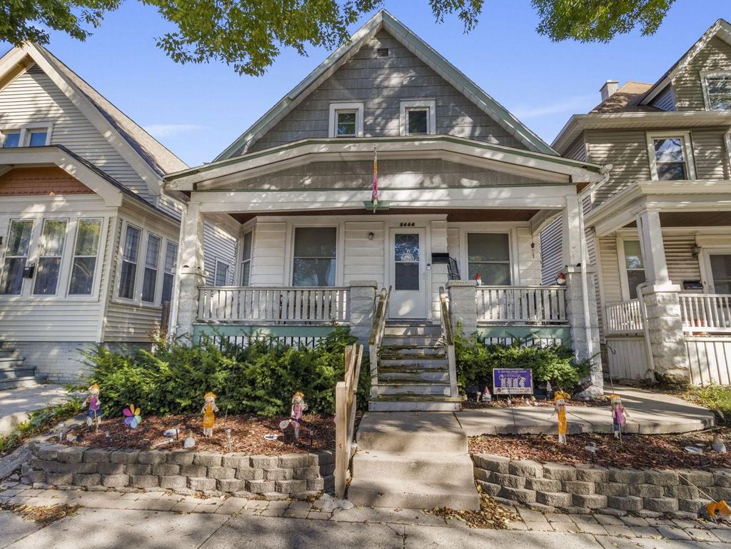 Photo of 2444 S 29th STREET, Milwaukee, WI 53215 (MLS # 1938602)