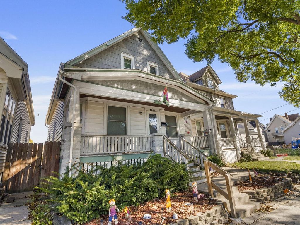 Photo of 2444 S 29th STREET, Milwaukee, WI 53215 (MLS # 1938602)