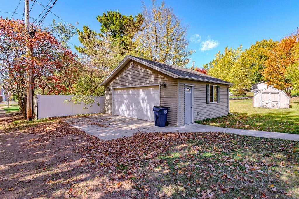 Photo of 1108 S 10th STREET, Wausau, WI 54403 (MLS # 22605049)