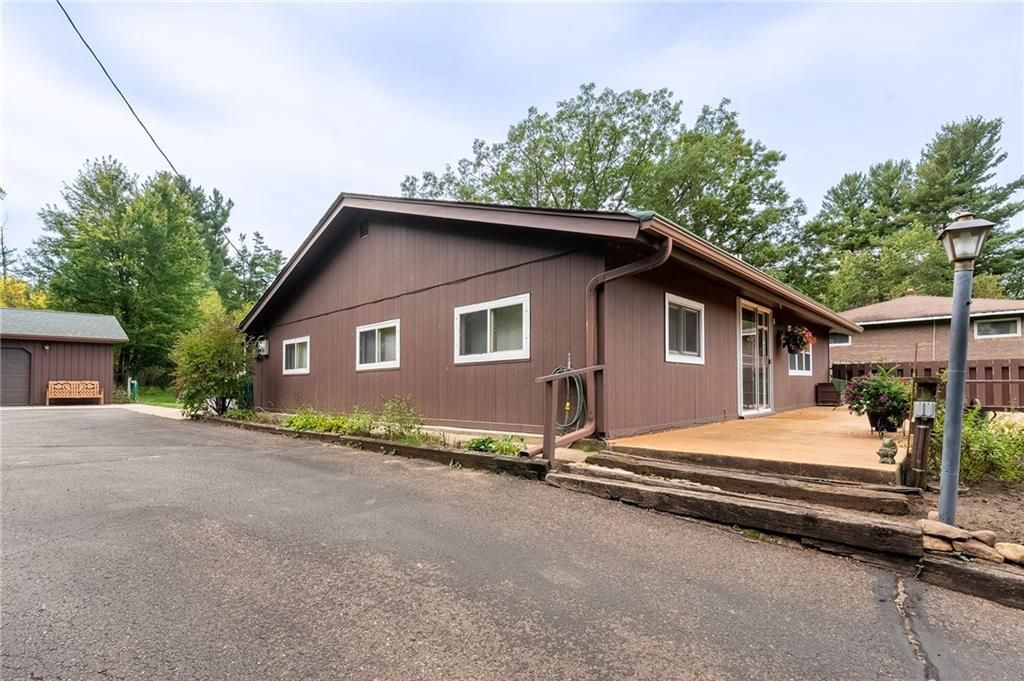 Photo of 10239 26th AVENUE, Eau Claire, WI 54703 (MLS # 1595926)