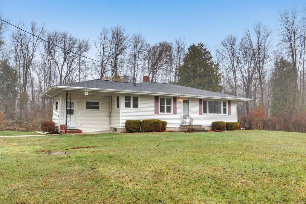 Photo of 5003 Luxemburg ROAD, New Franken, WI 54229 (MLS # 50323759)