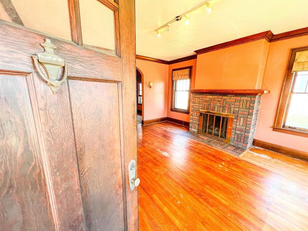 Photo of 427 8th STREET, Baraboo, WI 53913 (MLS # 2021547)