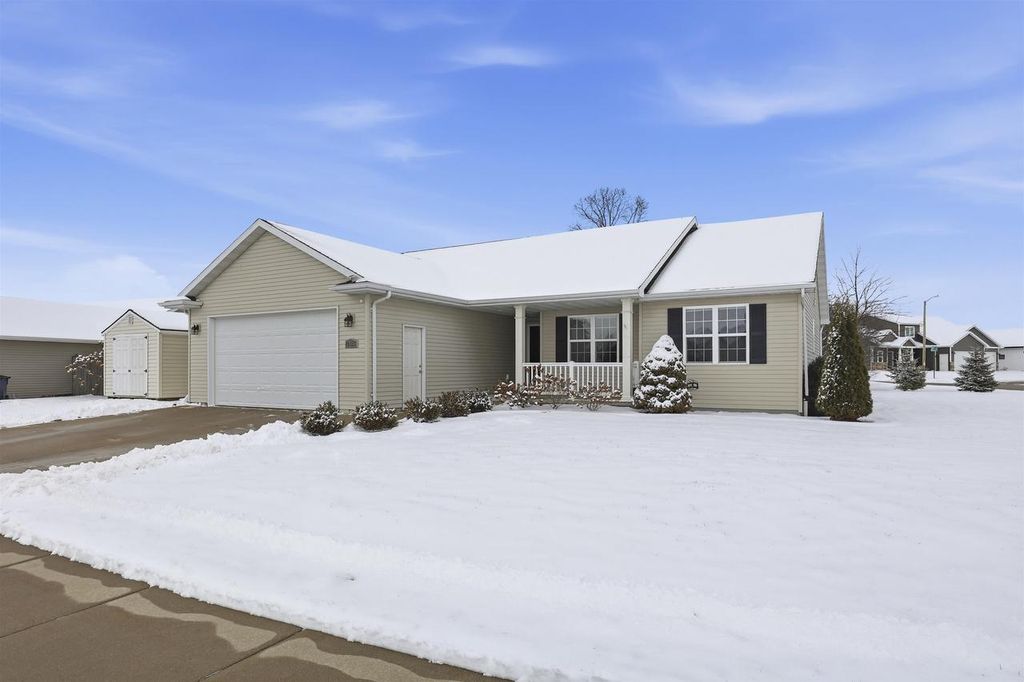 Photo of 2627 Marathon AVENUE, Neenah, WI 54956 (MLS # 50320185)