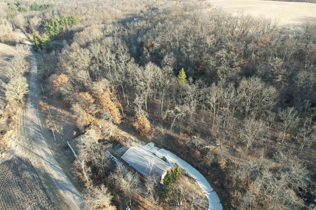 Photo of 138 Peerless ROAD, New Glarus, WI 53574 (MLS # 2013157)