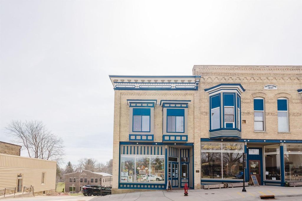 Photo of 104 High STREET, Mineral Point, WI 53565 (MLS # 2020424)
