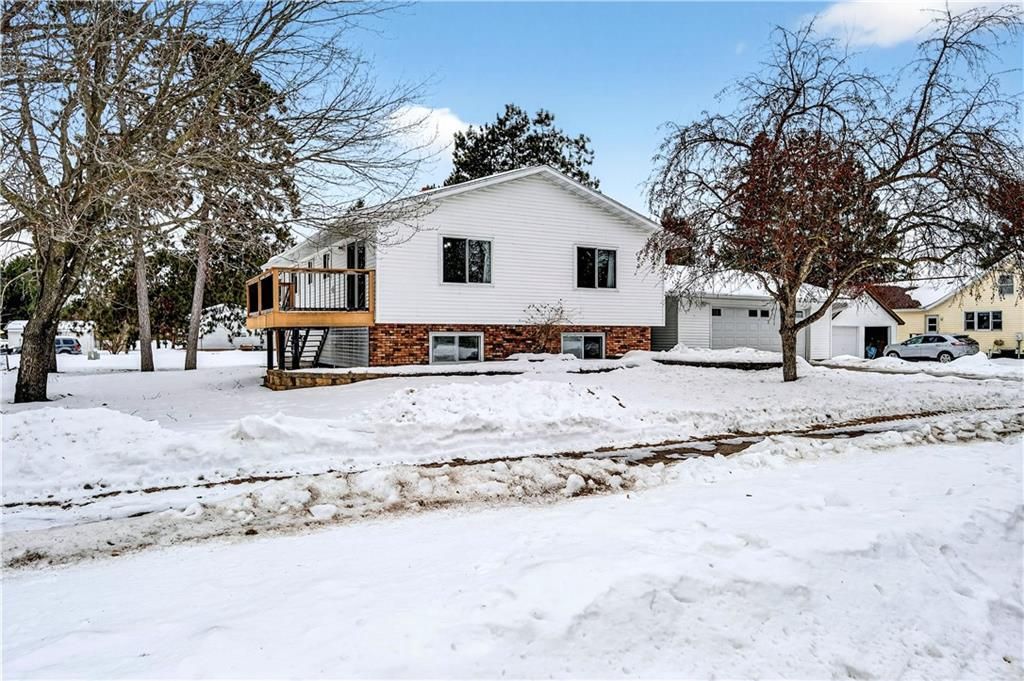 Photo of 131 3rd AVENUE, Dallas, WI 54733 (MLS # 1598412)