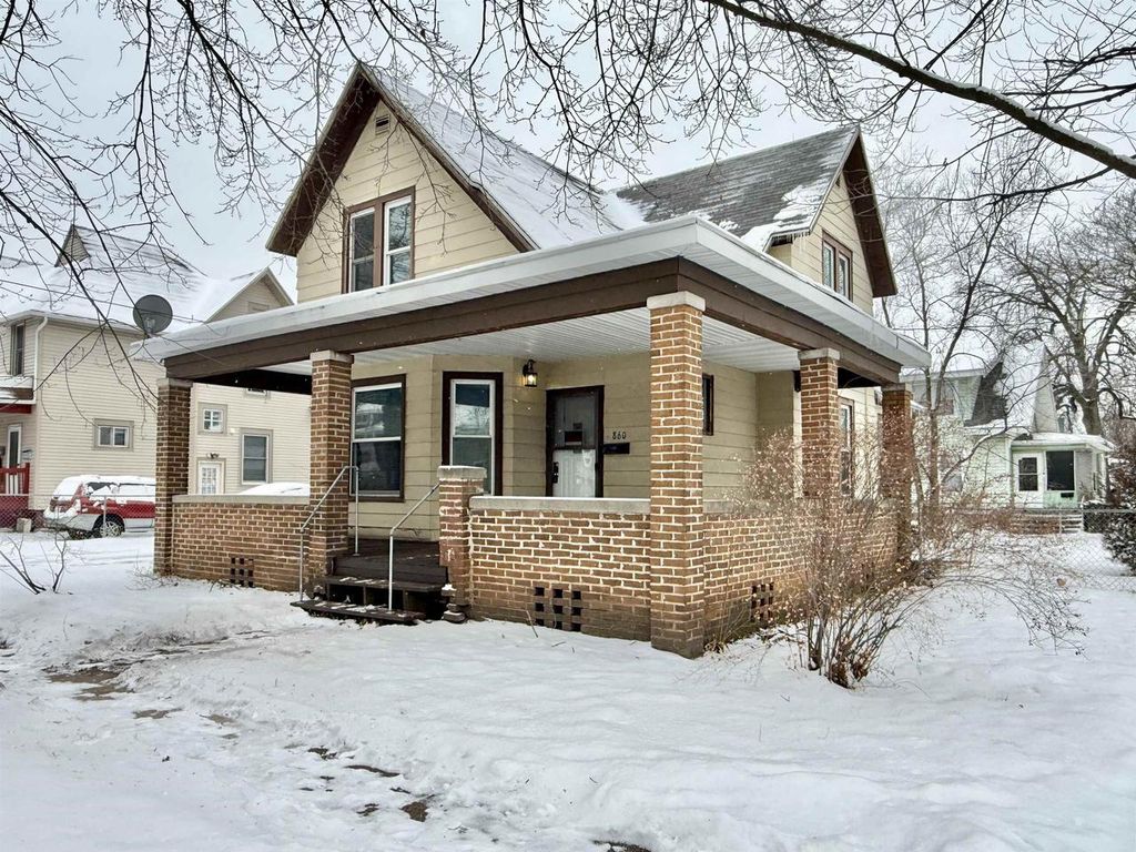Photo of 860 Elm STREET, Beloit, WI 53511 (MLS # 2015681)