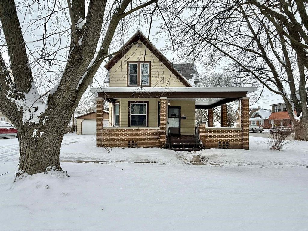 Photo of 860 Elm STREET, Beloit, WI 53511 (MLS # 2015681)