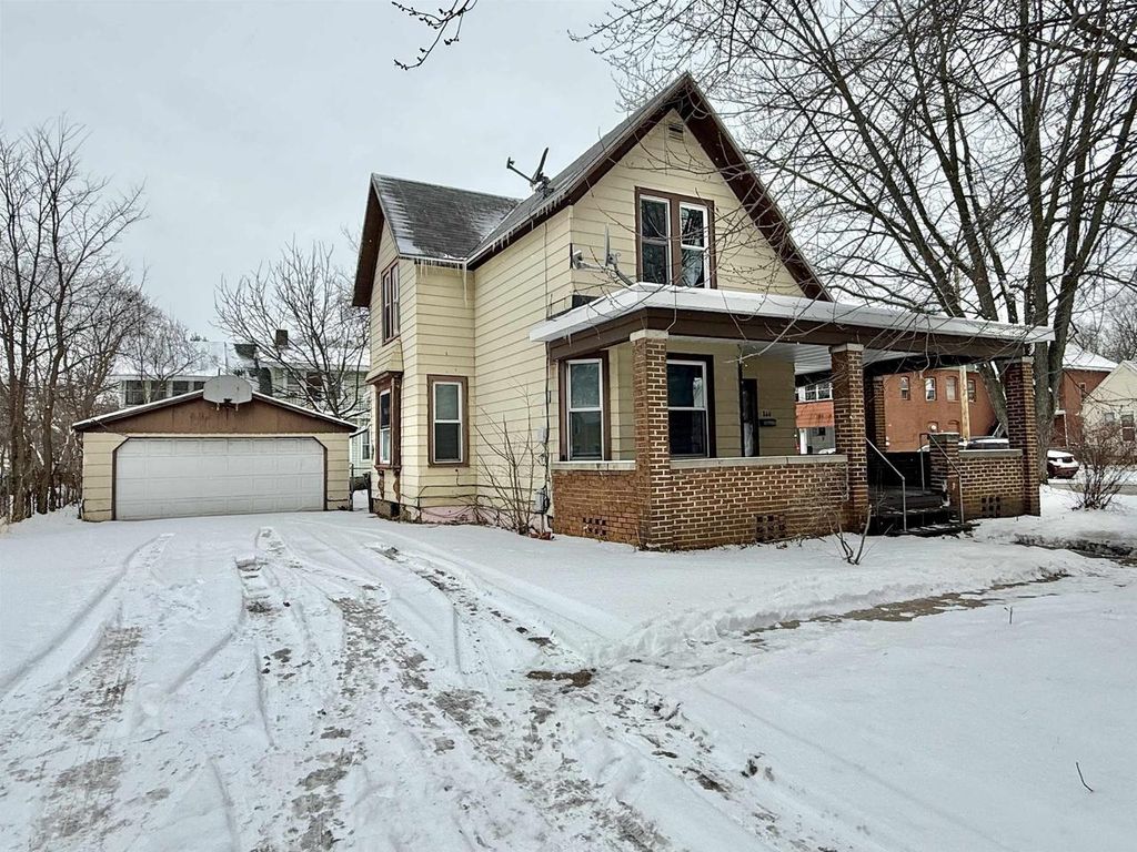 Photo of 860 Elm STREET, Beloit, WI 53511 (MLS # 2015681)