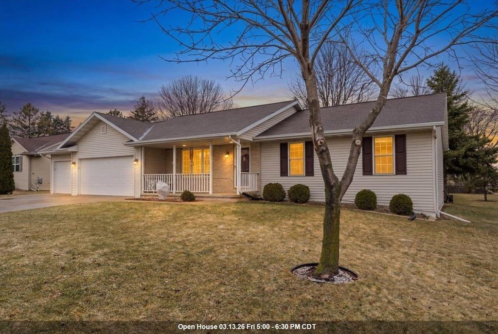 Photo of 230 W Haven COURT, Luxemburg, WI 54217 (MLS # 50322209)