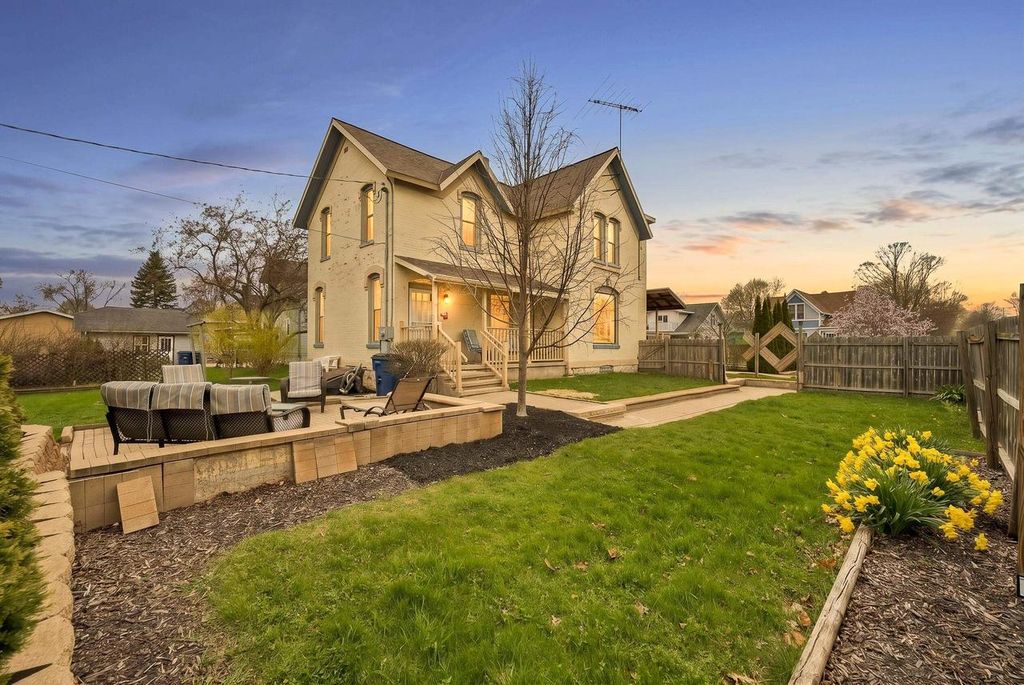 Photo of 602 1st STREET, Kewaunee, WI 54216 (MLS # 50325143)